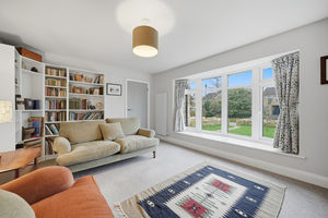 Sitting room- click for photo gallery